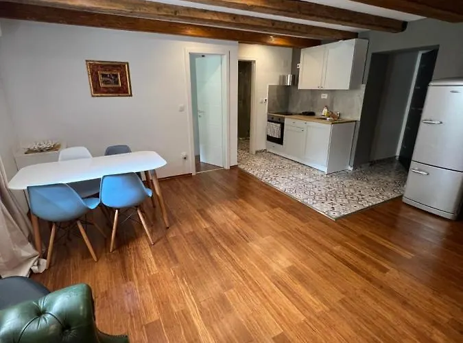 Seaside Zitta Apartment & Pickeball Court Lägenhet